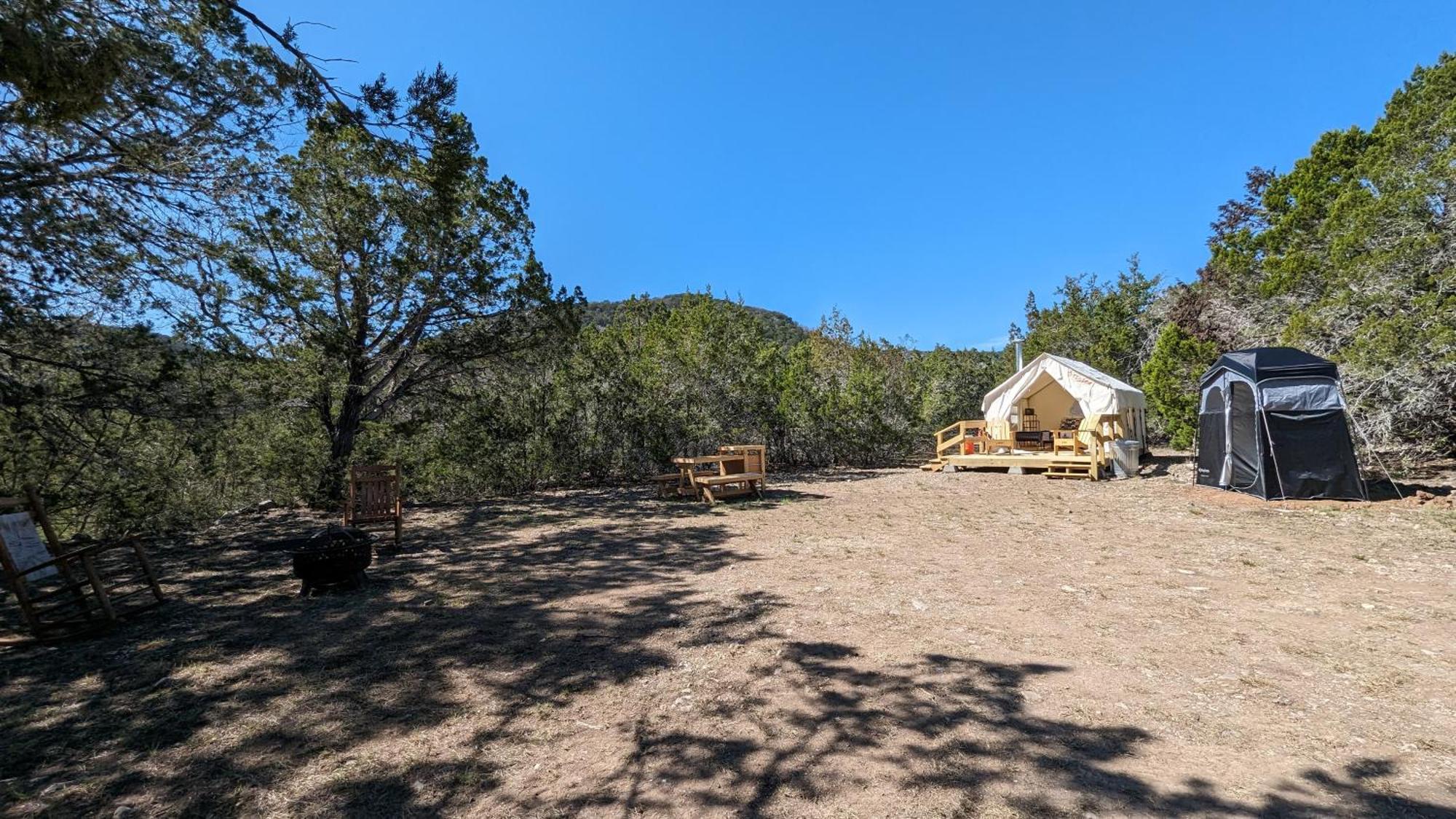 A Peace Of Heaven Cabins And Rv Vanderpool 外观 照片