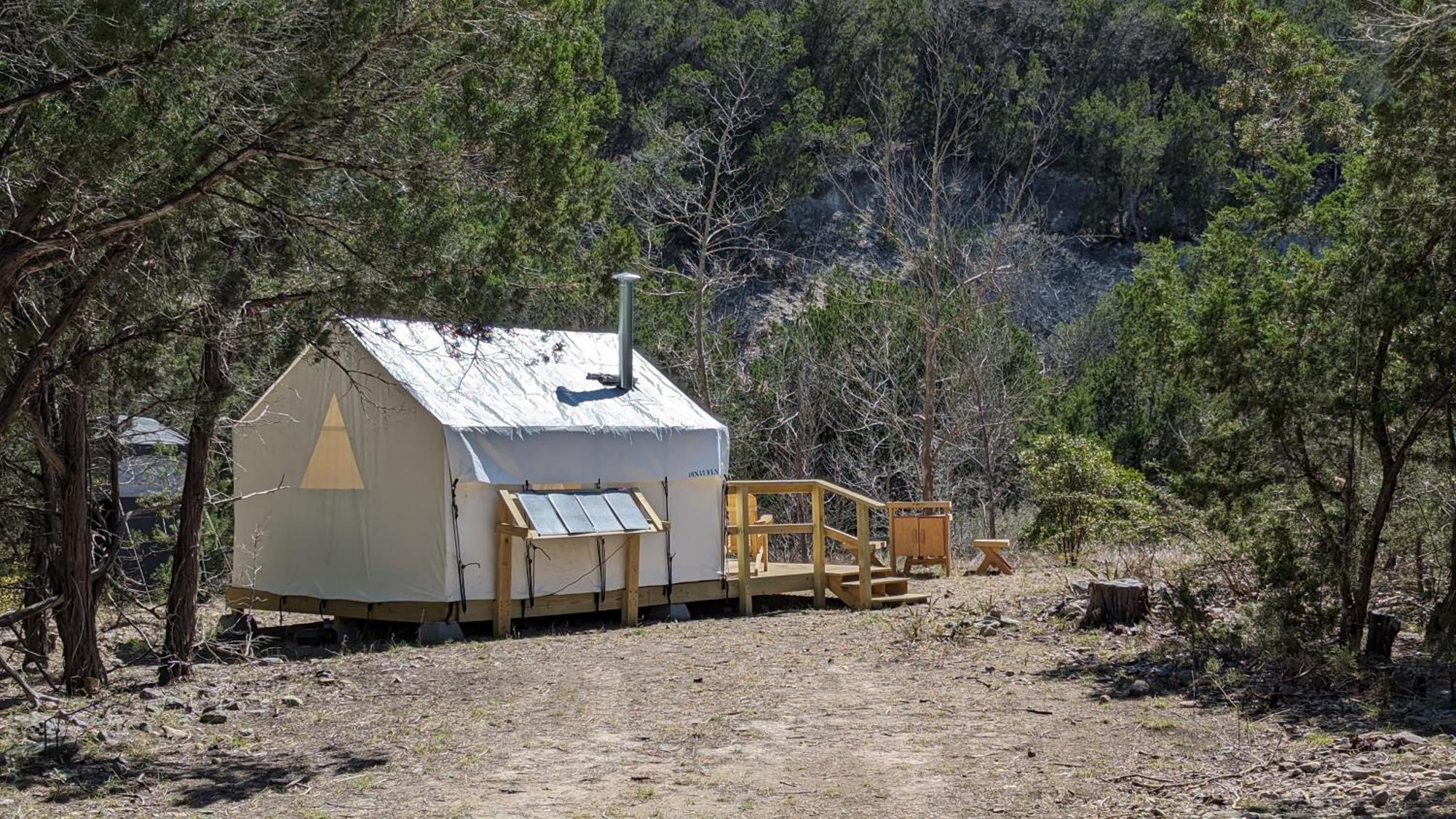 A Peace Of Heaven Cabins And Rv Vanderpool 外观 照片
